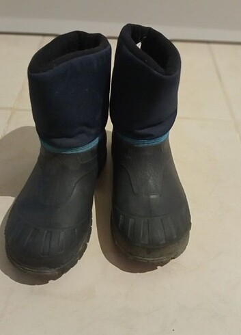 Decathlon çocuk botu