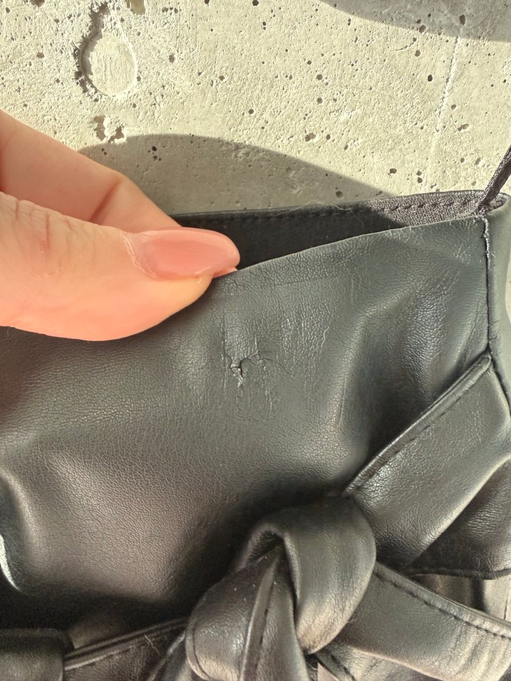 Kemer Detaylı Siyah Deri Midi Etek - Görsel 5