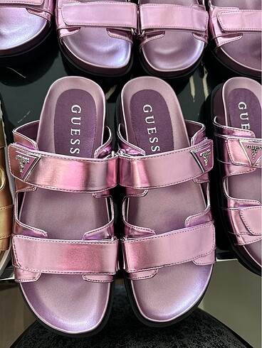 Vicini Guess terlik