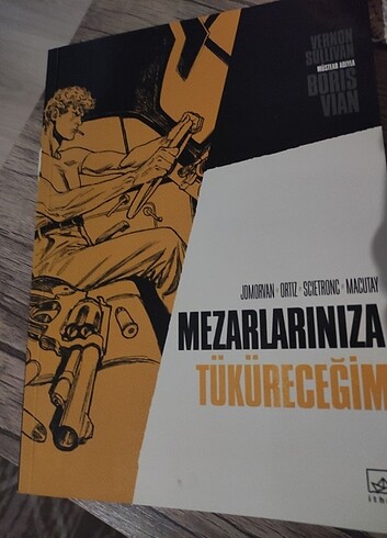 Mezarlarınıza Tüküreceğim Çizgi roman 