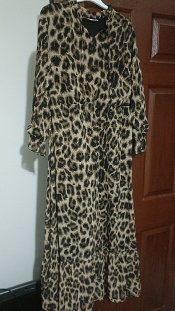 Leopar elbise