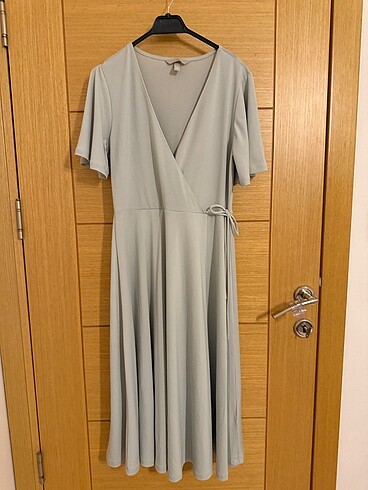 Açık gri H&M marka elbise iki kol arası 42boy 110 cm esnek yapıl