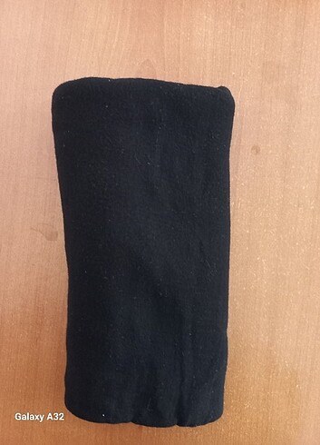 Siyah penye şal