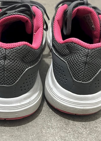 Adidas Gri Adidas Kadın Spor Ayakkabı