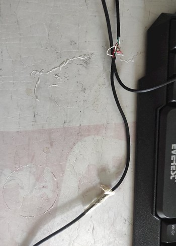 Everest Kablolu Kırmızı Siyah Klavye - Görsel 2