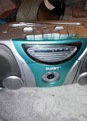 Radyo kasetçalar 
