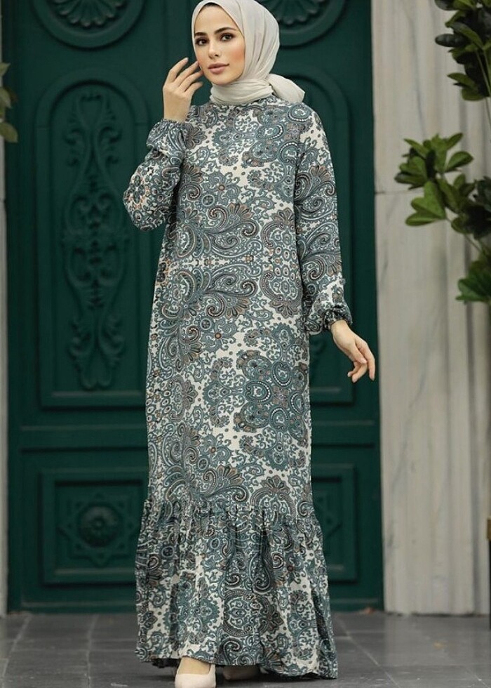 Eteği fırfırlı elbise - Görsel 2