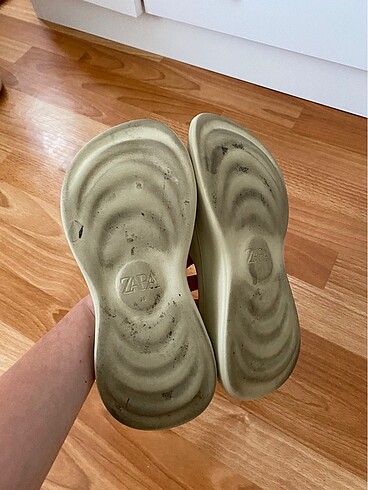 38 Beden camel Renk Zara sandalet