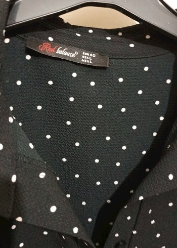 Düğmeli Siyah Puantiyeli Kadın Gömlek - Görsel 2