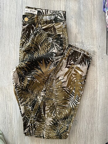 Stradivarius pantolon