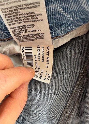 Mavi Düğmeli Rahat Kesim Kadın Kot Pantolon - Görsel 3