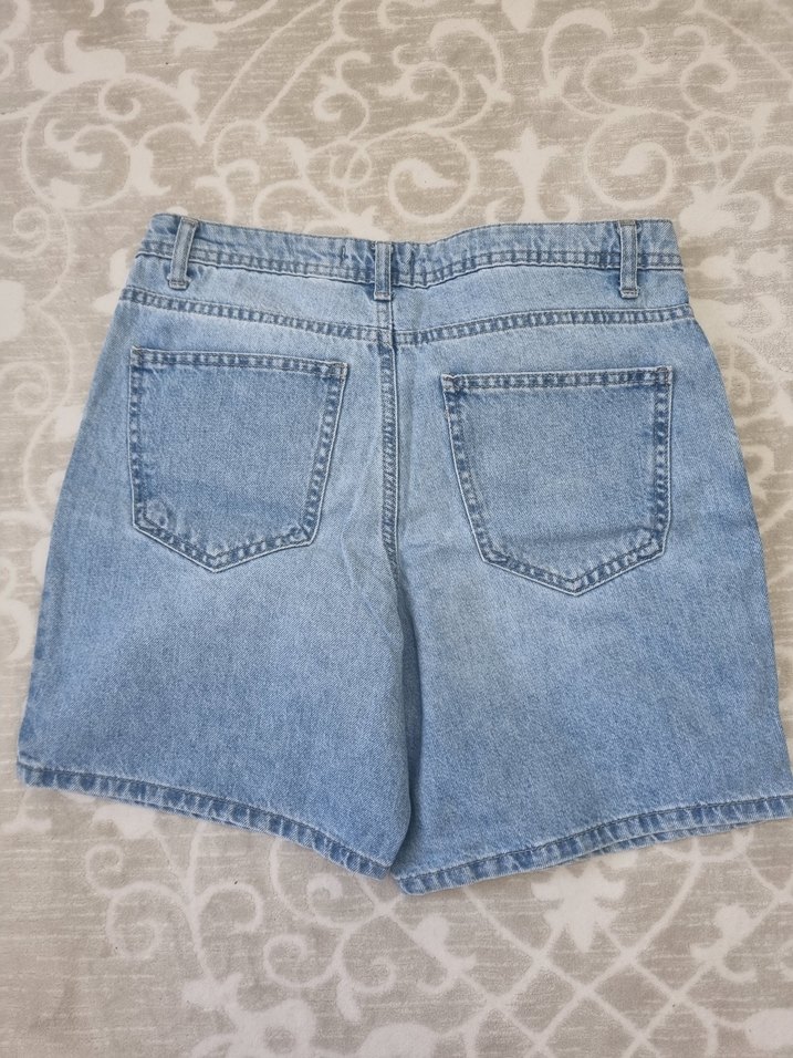 lcw 28 beden kisa kot şort - Görsel 3