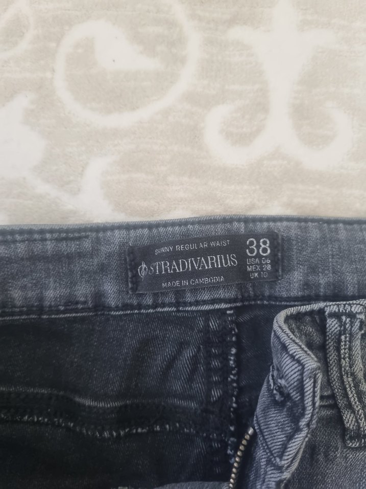 Gri Kadın Denim Normal Boy Dar Kesim Pantolon - Görsel 2