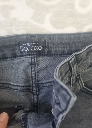 Gri Kadın Normal Kesim Midi Denim Pantolon - Görsel 2