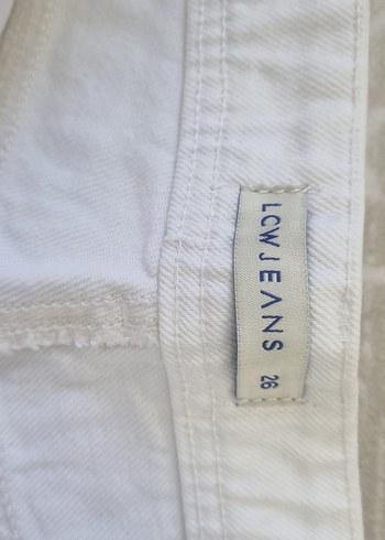 Beyaz Pamuklu Mini Kadın Şort - Görsel 2