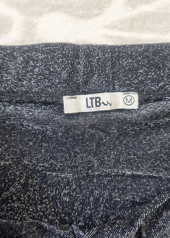 Gri Mini Etek, Fırfırlı, Dar Kesim - Görsel 2