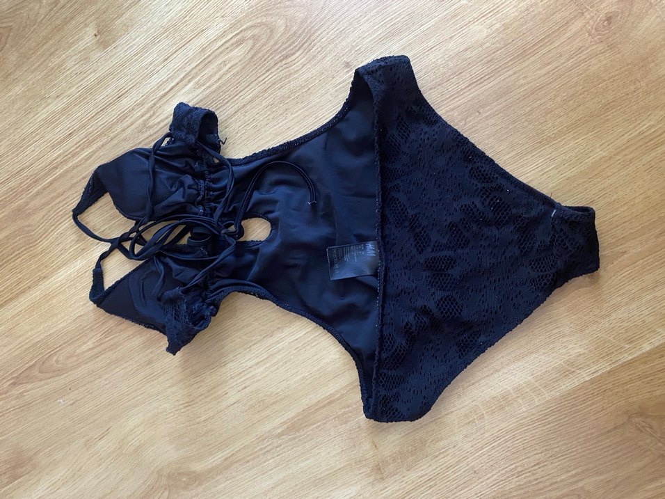 Siyah Dantel Detaylı H&M Mayokini - Görsel 3