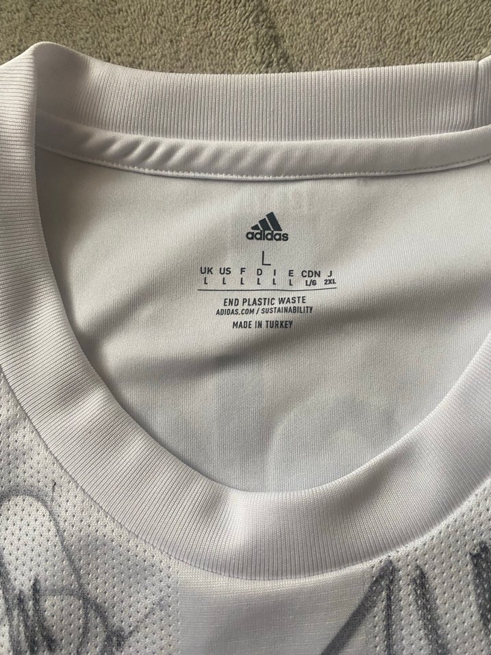 Beşiktaş imzalı forma 22-23 sezonu - Görsel 5