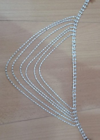 İşlemeli Payetli Kadın Vücut Zinciri - Görsel 2