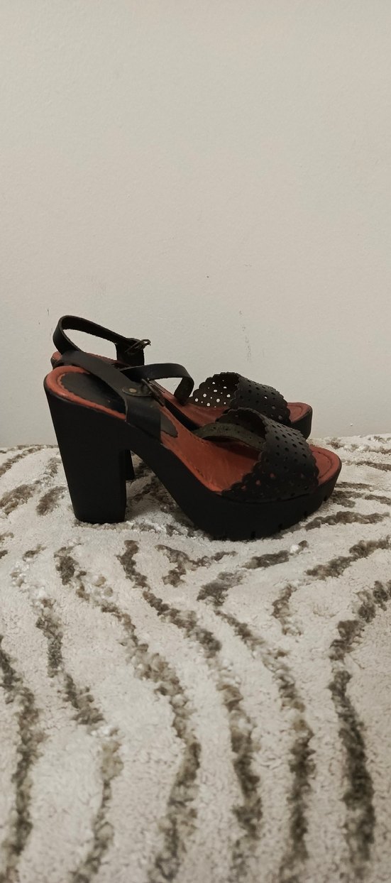 DERİ TOPUKLU AYAKKABI - Görsel 4