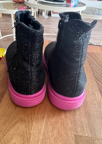 Diğer Kız Çocuk Siyah Pembe Tabanlı Goth Bot