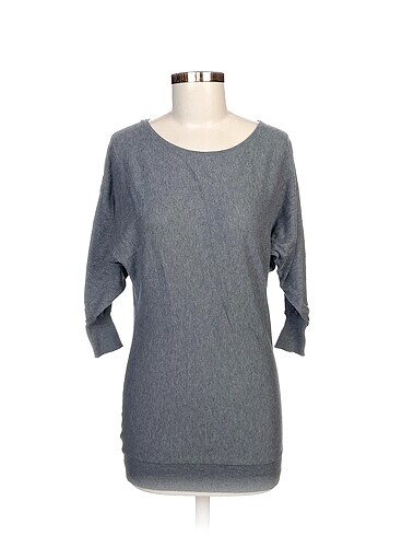 H&M Bluz %70 İndirimli.
