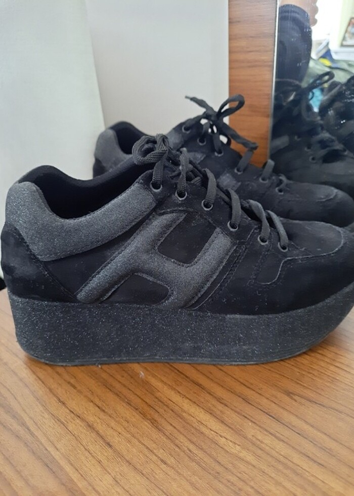 Dolgu topuk ayakkabı - Görsel 3