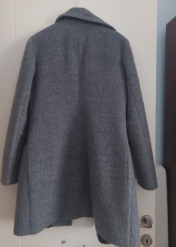 38 Beden Fabrika Gri Kaban