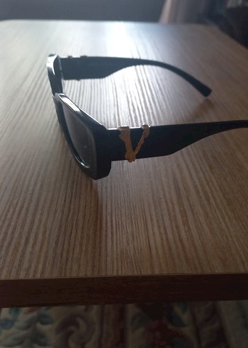 Siyah Minimalist Gotik Kadın Güneş Gözlüğü - Görsel 2