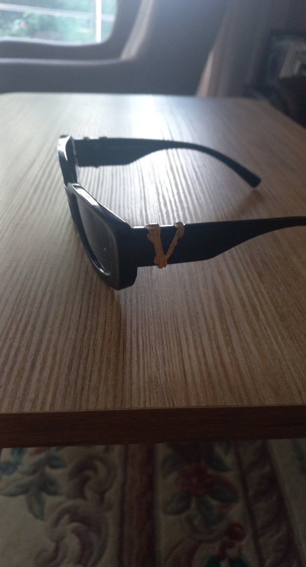 Siyah Minimalist Gotik Kadın Güneş Gözlüğü - Görsel 2