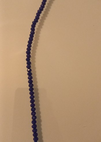 Uzun Lacivert Boncuklu Kadın Kolyesi - Görsel 2