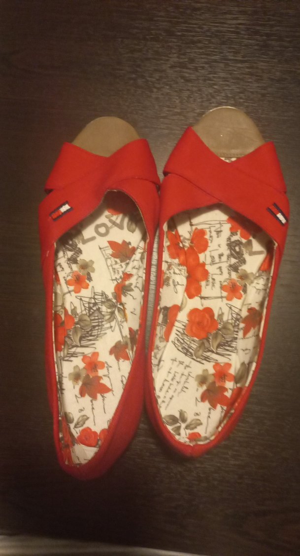 Kırmızı Tokalı Dolgu Topuklu Kadın Babet - Görsel 4