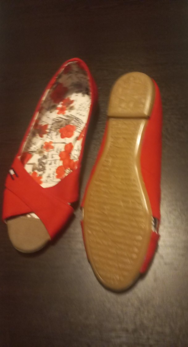 Kırmızı Tokalı Dolgu Topuklu Kadın Babet - Görsel 3