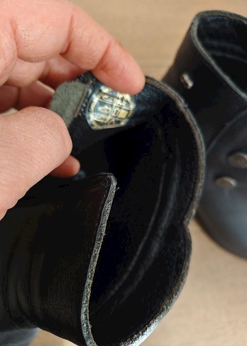 Siyah Deri Kadın Dolgu Topuklu Bot - Görsel 3