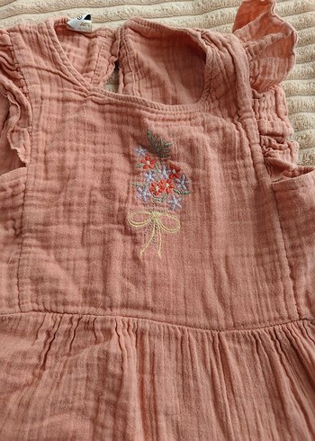 2 adet elbise temiz kullanılmıştır - Görsel 4