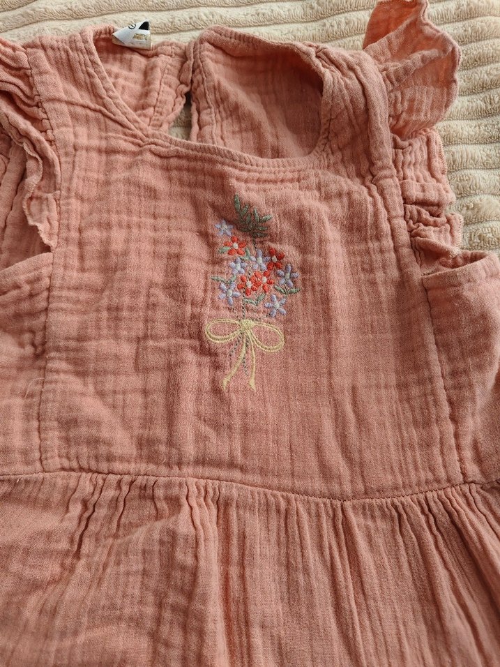 2 adet elbise temiz kullanılmıştır - Görsel 4