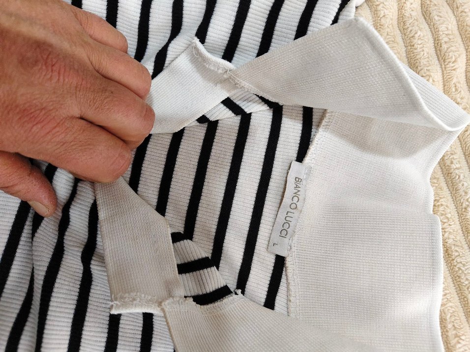 ikili Çizgili Kısa Kollu crop tişört - Görsel 2