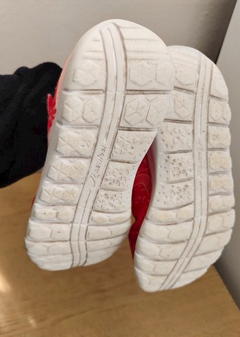 Kız Çocukları İçin nar çiçeği renginde Cırtlı Spor Ayakkabı - Görsel 4