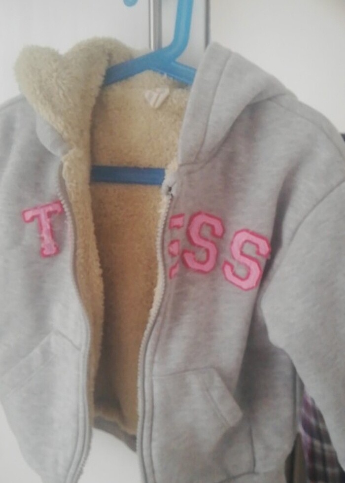 Kışlık kapüşonlu mont - Görsel 2