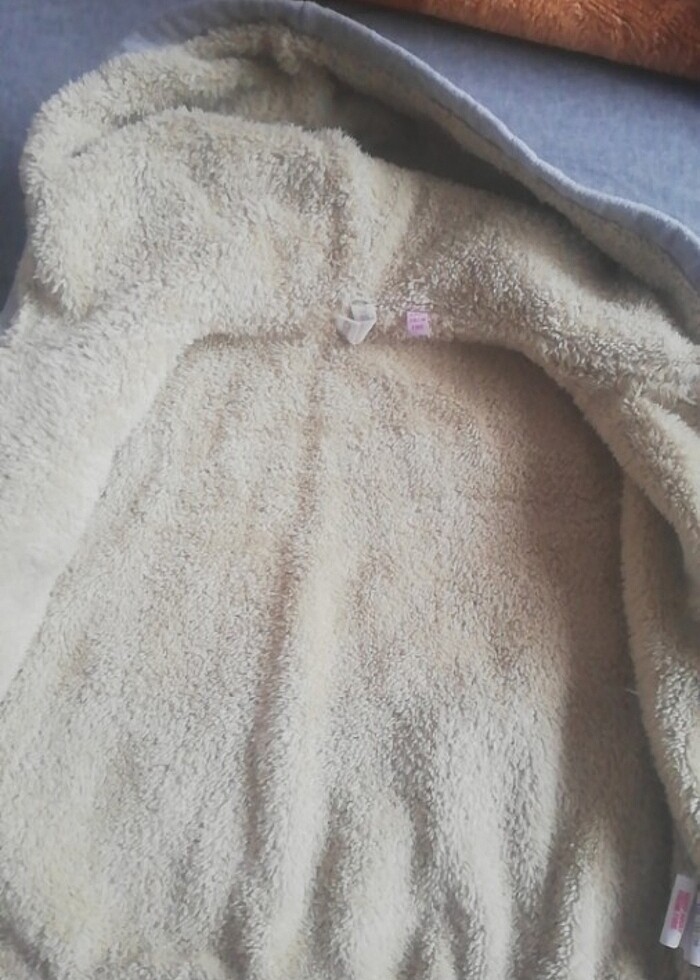 Kışlık kapüşonlu mont - Görsel 3