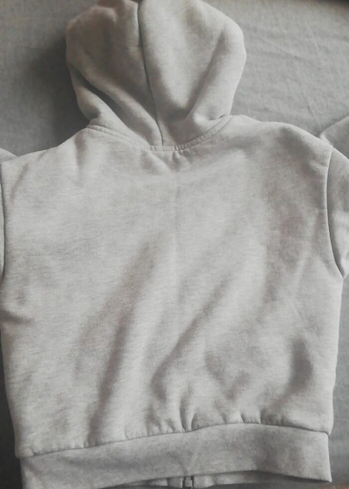 Kışlık kapüşonlu mont - Görsel 4