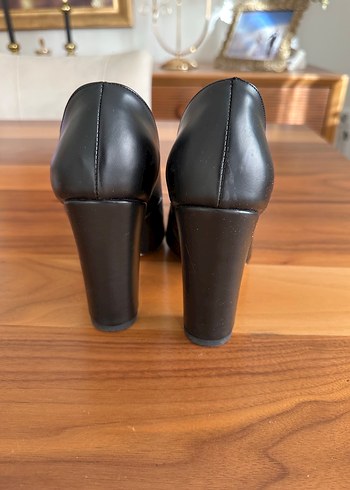 37 Beden siyah Renk Siyah Deri Stiletto Topuklu Kadın Ayakkabı