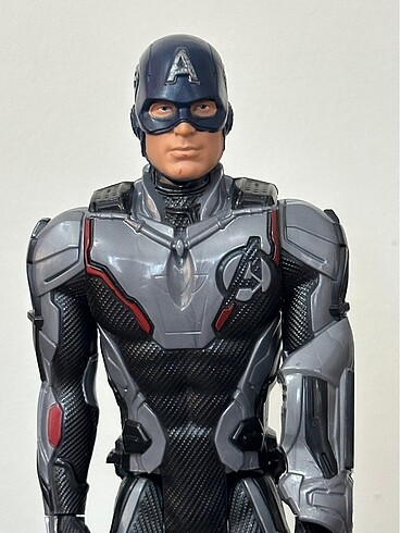 Hasbro Avengers Endgame Titan Hero Figür captian america