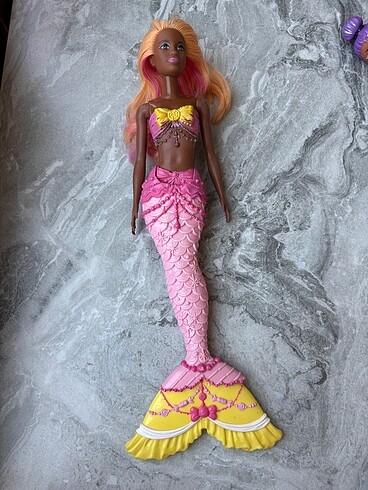 Deniz kızı Barbie