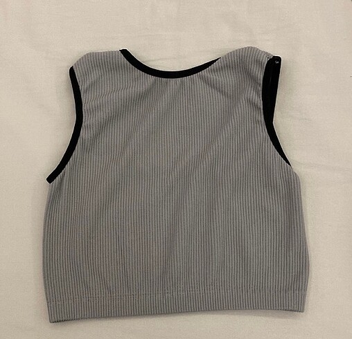 Urban Outfitters fitilli crop