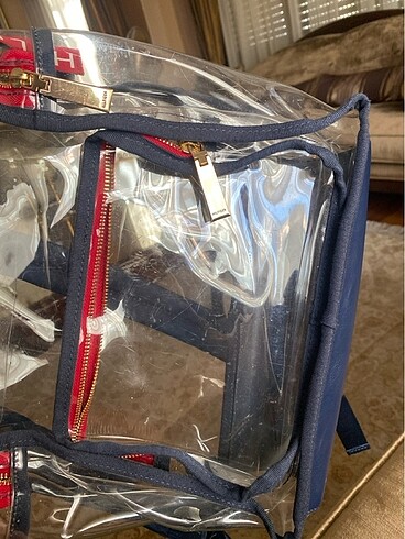  Beden Tommy hilfiger seffaf canta