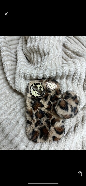 İPhone 13-14 leopar peluş kılıf
