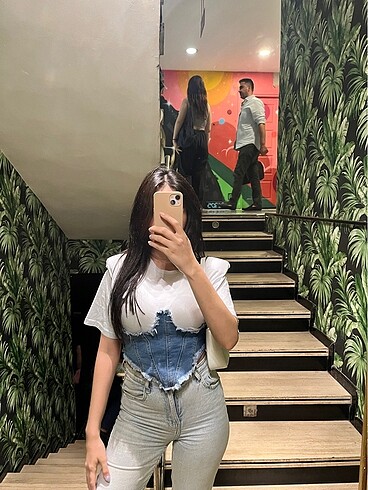 Sagaza studio korse tişört