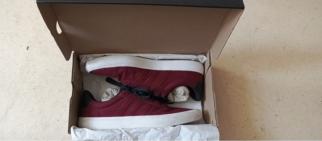 45 Beden Adidas Vulc Raid3r erkek ayakkabı