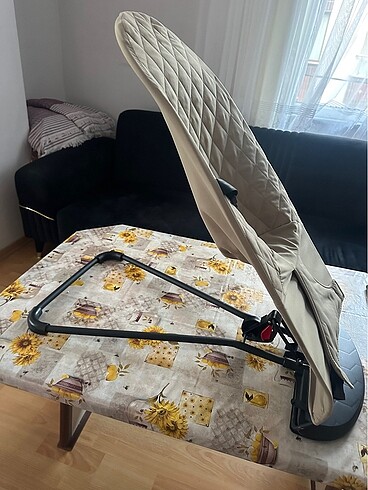 Diğer bebeğ puset